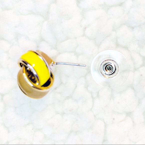 Celtic Knot Stud Earrings - Picture 6 of 7